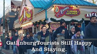 GATLINBURG...They just LOVE it here...