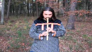 How to play the Traditional 6 hole Native American Flute