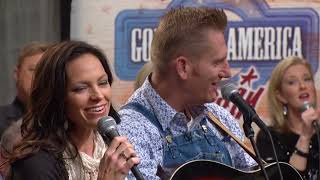 Joey and Rory - In The Garden