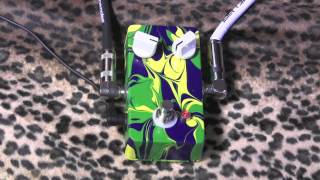 Toyroom Effects MFZ-1 Maestro style Fuzz Pedal demo with R9 Les Paul