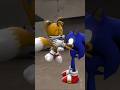 Tails gets choked out by Imposter Sonic (Sonic SFM)