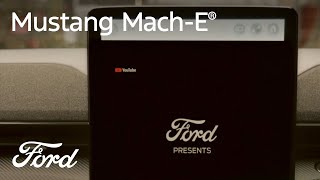 Retransmisión de vídeos en el coche | Mustang Mach-E | Ford España