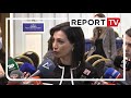 Report TV -Ministrja e Arsimit: 1100 mësues dhe 1600 nxënës me COVID!