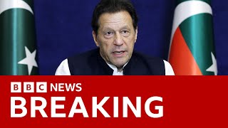 Pakistan’s former PM Imran Khan arrested outside court in Islamabad– BBC News