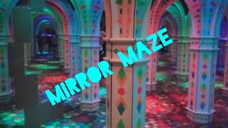 Amazing Mirror Maze - Mall of America 2024