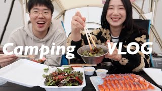 캠핑VLOG🏕첫캠핑이 우중캠핑이라니. 산에서 GRWM 찍다가 부부싸움. 장어,송어,돼지고기,잠봉샌드위치까지 먹는 캠핑. 애견동반캠핑. 청옥산깨비마을. 캠핑용품 추천. 육백마지기