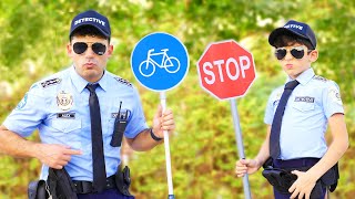 Jason and story about traffic signs with detectives