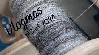 Vlogmas/Craftmas #2 Spinning for Christmas Presents takes time. #spinning #yarn #wool #woolencraft