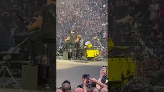 Metallica Lars and Kirk switching instruments Live Hamburg 2023 James: ‘Oh no not again!’ 😄🤘