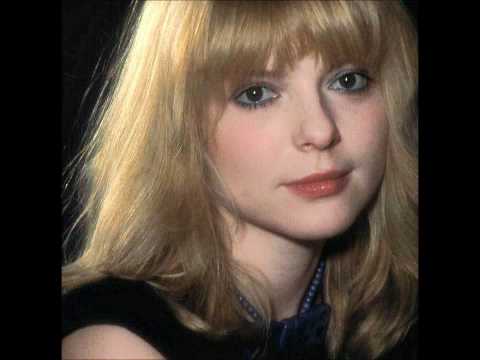 France Gall Viens Je T Emmene Chords Chordify