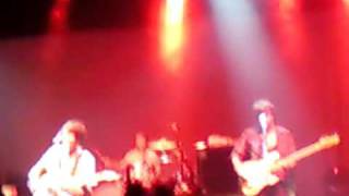 The Kooks - Naïve (Live @ Leeds o2 Academy 04/06/10)