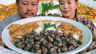 Spicy Snail Curry | Spicy Fried Eggs | Green Chilli | Naga Mukbang