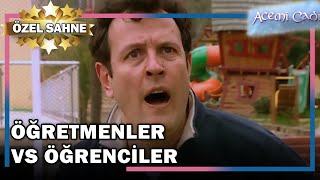 Öğretmenler vs Öğrenciler! - Acemi Cadı Özel Klip