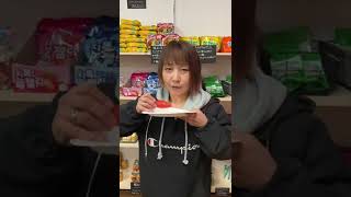 食べ方が難しいTikTokゼリー食べてみた！| みゆき劇場#shorts #女社長 #天真爛漫 #tiktok #ジントックゼリー