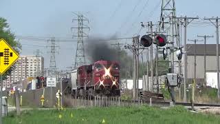 CP GE 9806 smoking like a steam engine 2017