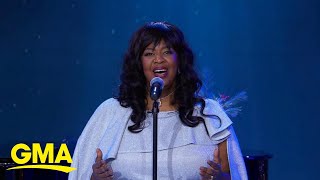 Broadway star NaTasha Yvette Williams performs 'O Holy Night'