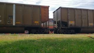 Bnsf 9149 and 9371 past a railfan who can not use his tripod