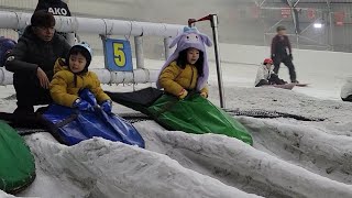 【小叮噹(下)科學主題樂園】滑雪囉～全台最大室內滑雪場(媞6Y1M24D、喬4Y7M24D)