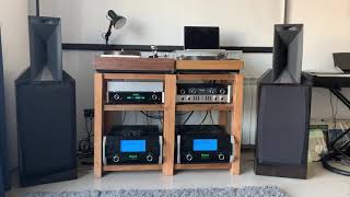 Jbl Array 1400 Mcintosh mc601 Mcintosh c22