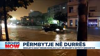 Përmbytje në Durrës, reshjet e shiut rrisin nivelin e ujit në rrugët e qytetit bregdetar