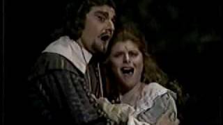 Gianna Rolandi and Barry McCauley in Lucia di Lammermoor