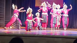 tridhara Odissi dance