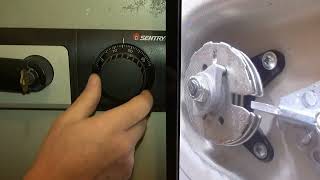 Sentry SAFE 2280 Manipulated to open