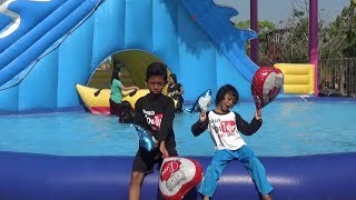 BABY SHARK DANCE REMIX - VIDEO ANAK-ANAK MENIUP BALON SHARK & LOVE di WaterPak Gofun