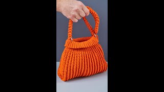 Easiest way to crochet a cute shoulder Bag! Miarti🧶