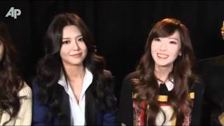 Girls' Generation 소녀시대 - Interview in New York