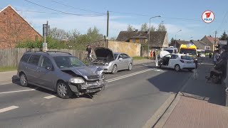 Kolizja przy ul. Kościuszki. Samochód zsunął się z lawety i staranował inne auta (11.05)