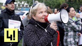 Szülők akcióztak a tanárokért a Dél-Budai Tankerületi Központnál