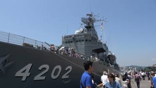 【第７回玉島ハーバーフェスティバル】海上自衛隊訓練支援艦「くろべ」と陸上自衛隊の車両展示（オリジナル画質＝４Ｋ版）