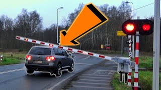 Kierowca uderza w rogatkę, Przejazd Kolejowy w Dąbrowie Chełmińskiej | Polish railroad crossing