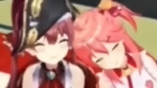 【Hug】不意にみこちをキュンとさせてしまうマリン船長【宝鐘マリン/さくらみこ/Marine/Miko/ホロライブ切り抜き】 #Shorts