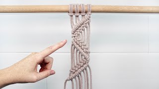 Braided Zig Zag Pattern with Half Hitch knots  |  Macrame Tutorial