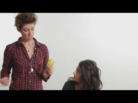 How to Put Flowers in Your Hair | Cute Hairstyles How to Put Flowers in Your Hair | Cute Hairstyles