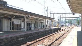 福崎駅に普通寺前行き到着