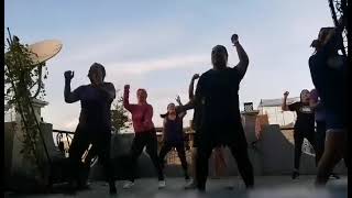 (tamagotchi) zumba by  coach ardhie