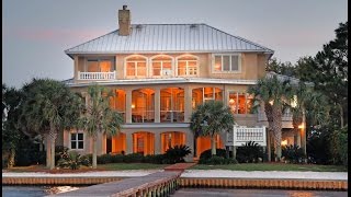 Stately Waterfront Home in Orange Beach, Alabama