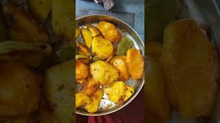 നല്ല ഉണക്കമുളക് പൊടിച്ചിട്ട 👍👍മാങ്ങ🤤🤤#like #subscribe #comment