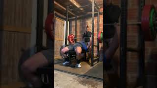 195 kg bench (429.9 lb)