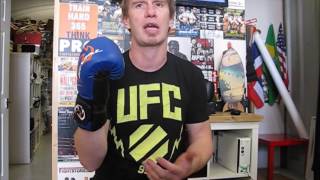 RIVAL RS11V boxing sparring glove review