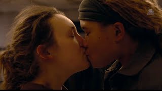 Ellie & Riley First Kiss Scene The Last of Us Episode 7 HBO Left Behind