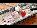 Weltbeste Joghurt Eis mit Beeren ohne Eismaschine | fruchtig & cremig