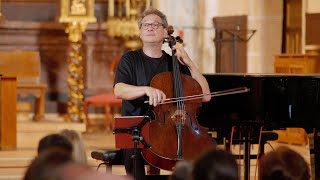 Impresionante interpretación de Alexander Hülshoff de las sonatas de Bach en Villafranca del Bierzo