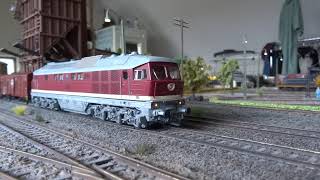 BR232 Diesel Locomotive Piko