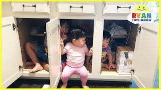 Kid plays Hide N Seek with twins baby sisters