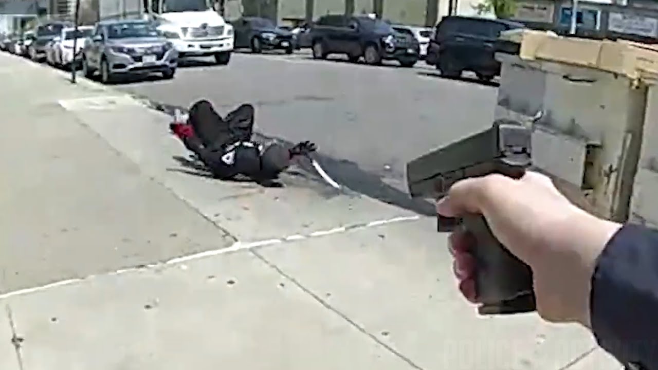 NYPD Officer Shoots Knife-Wielding Man In Brooklyn - YouTube