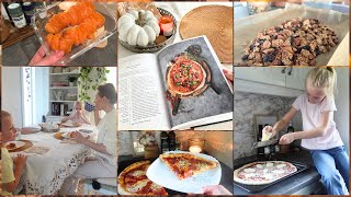 ХЛОПОТЫ НА КУХНЕ: ПЕЧЁМ ПЫШНУЮ ПИЦЦУ🍕КАК ВКУСНО ЗАСОЛИТЬ КРАСНУЮ РЫБУ👌ДОМАШНЯЯ ГРАНОЛА🥣